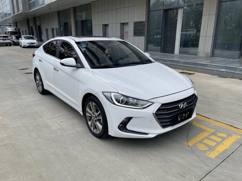 济宁17年现代领动3