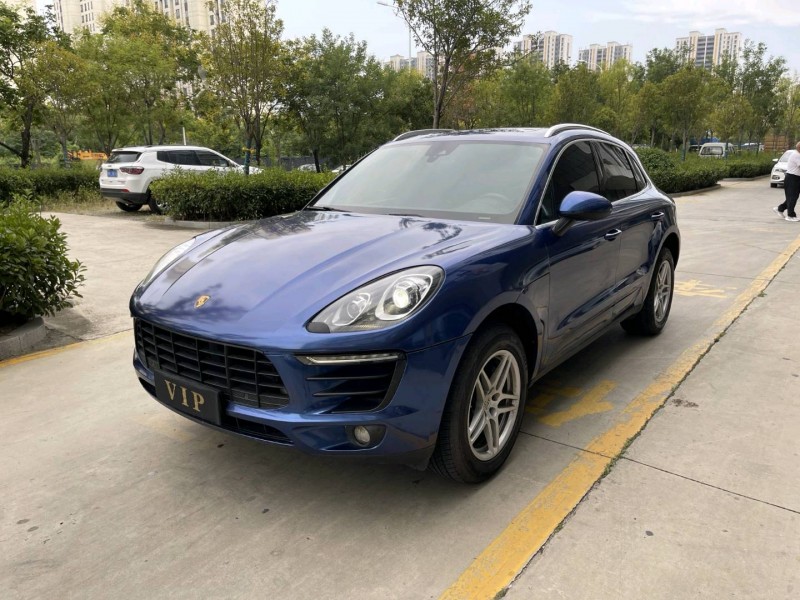 济宁17年保时捷Macan2