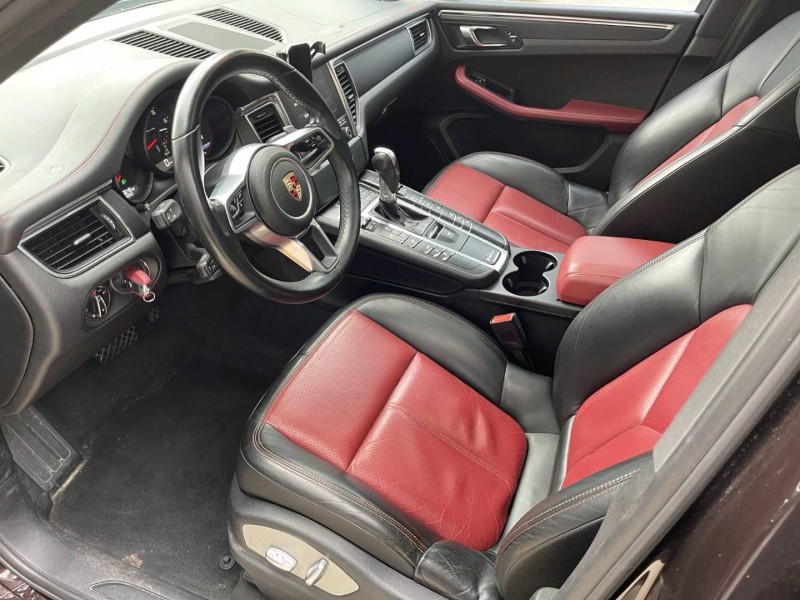 济宁17年保时捷Macan5