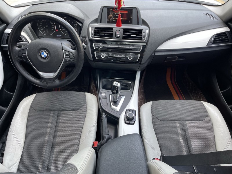 济宁16年宝马1系4