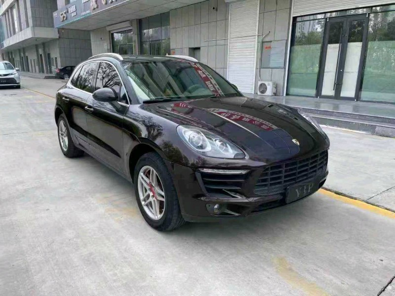 济宁17年保时捷Macan2