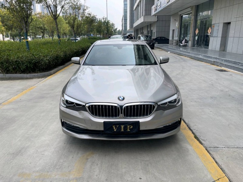 济宁18年宝马5系1