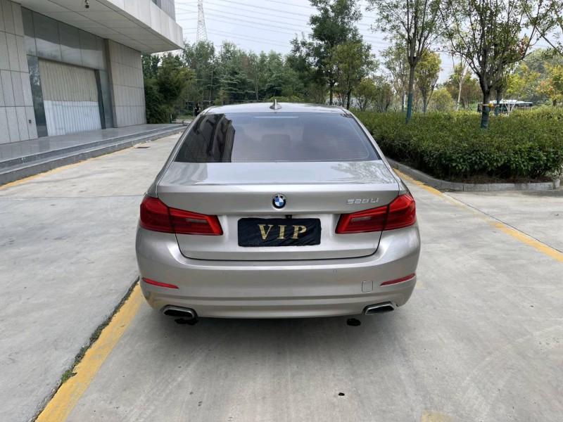 济宁18年宝马5系9