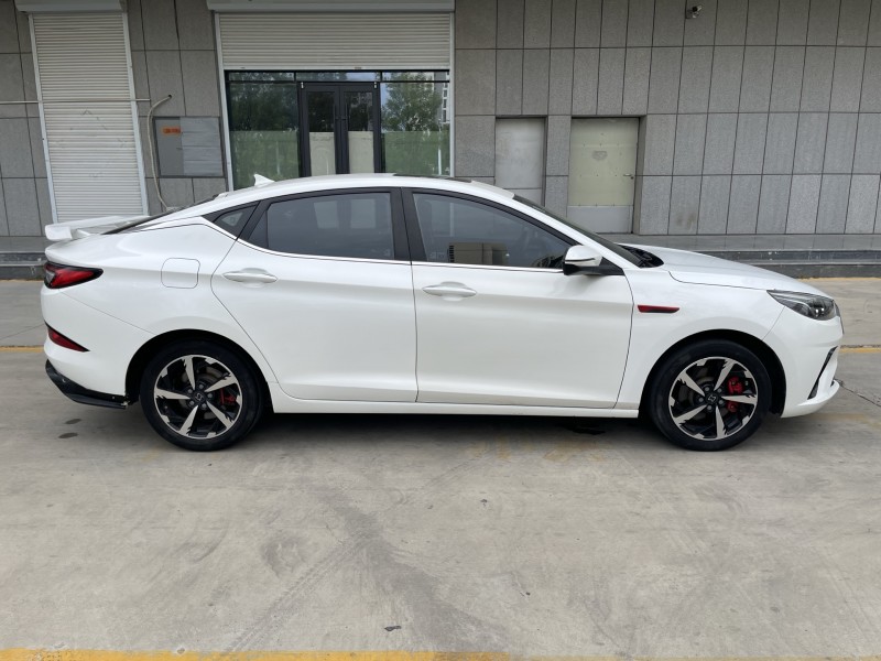 济宁21年江淮思皓9