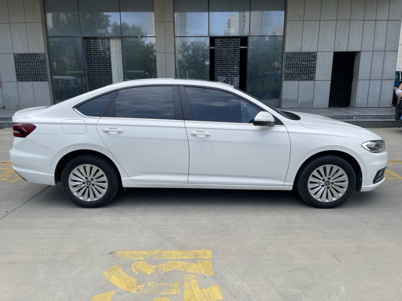 济宁21年大众朗逸4