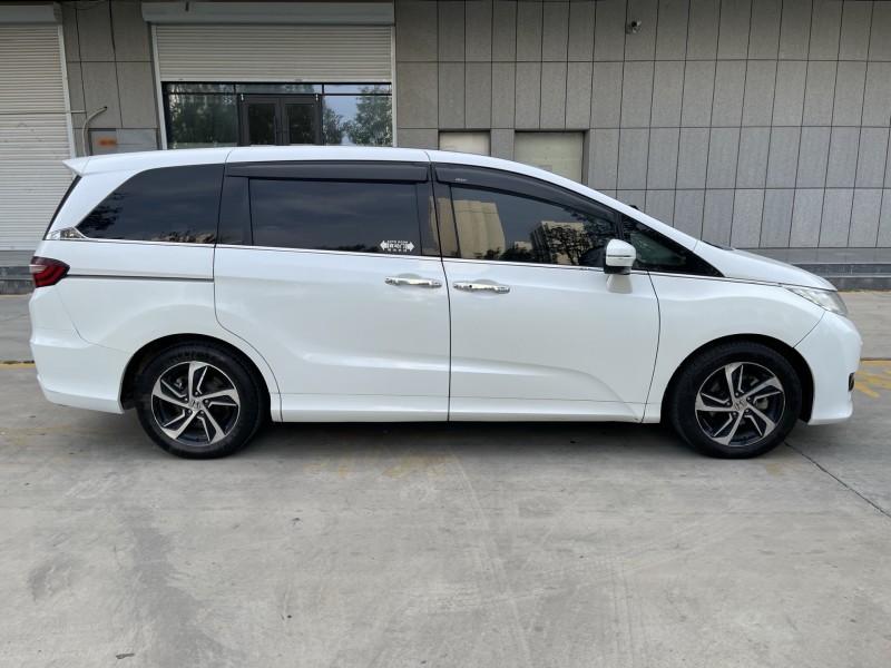 济宁17年本田奥德赛8