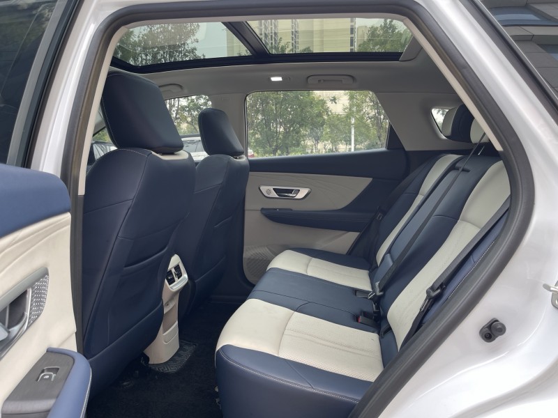 济宁22年东风风神7