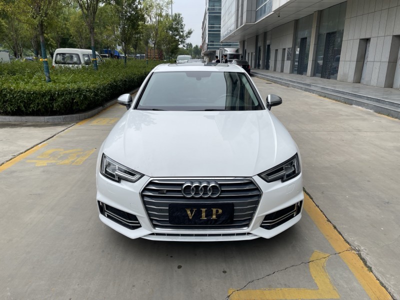 济宁18年奥迪A4L1