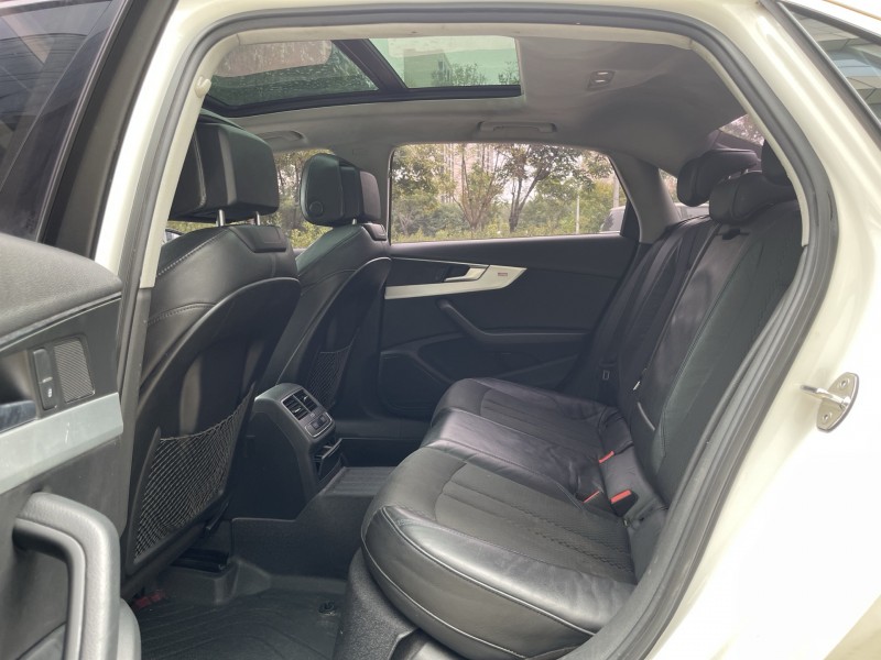 济宁18年奥迪A4L6