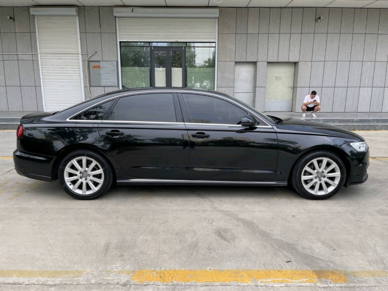 济宁16年奥迪A6L4