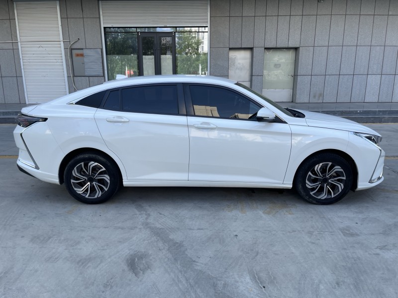 济宁21年东风奕炫4