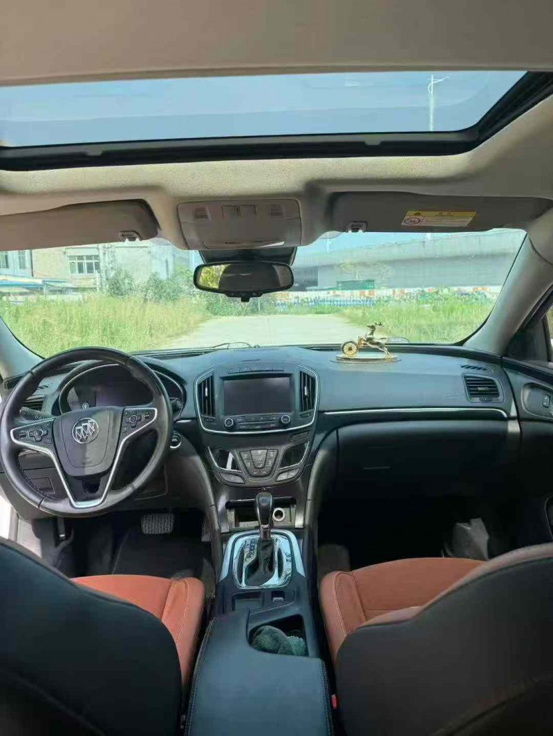 武汉16年别克君威4