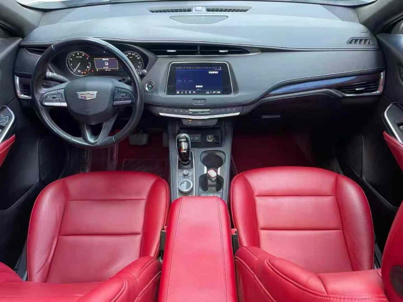 济宁20年凯迪拉克XT46