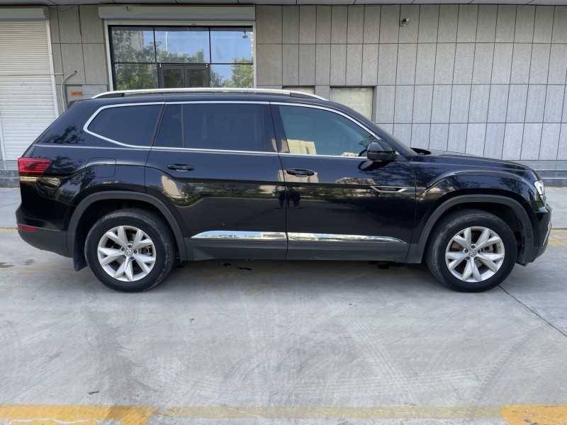 济宁19年大众途昂9