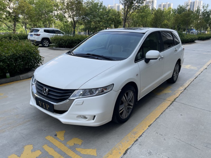 济宁11年本田奥德赛2