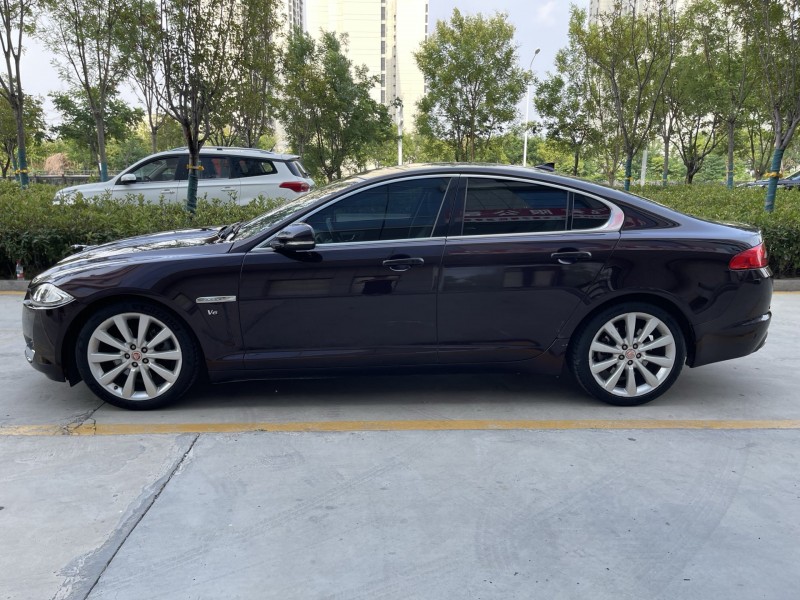 济宁15年捷豹XF4