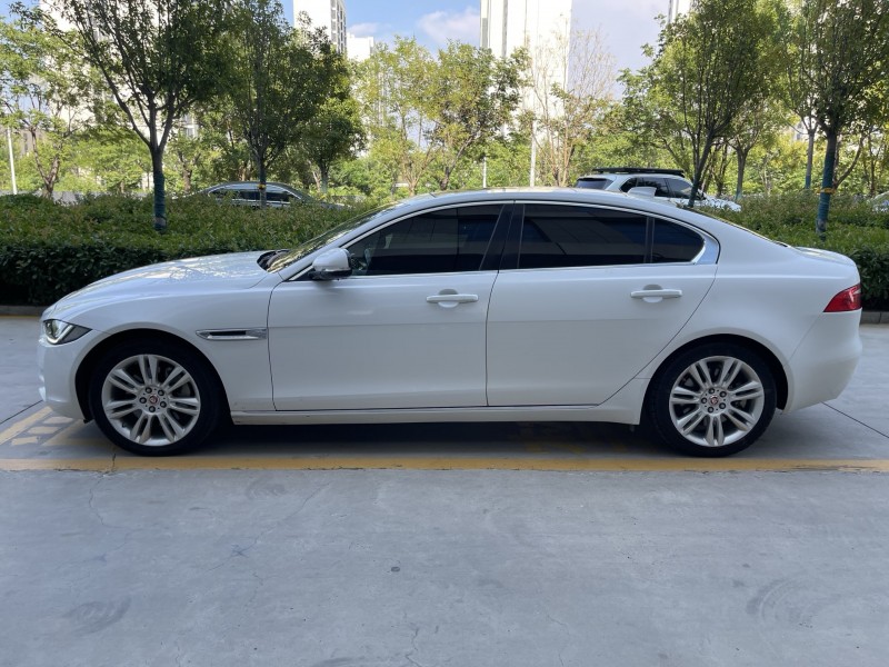 济宁18年捷豹XEL4