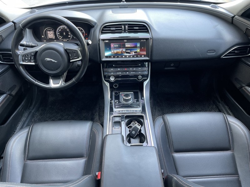 济宁18年捷豹XEL5