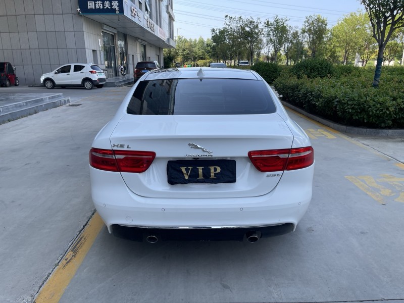 济宁18年捷豹XEL6