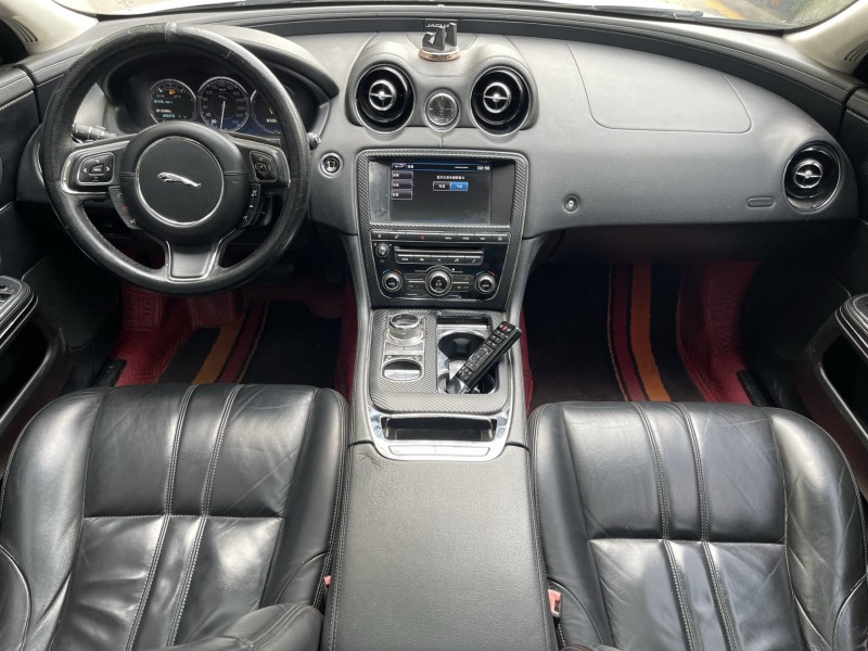 济宁14年捷豹XJL4