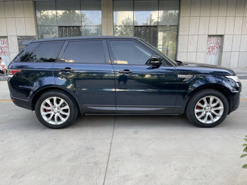 济宁14年路虎揽胜运动6