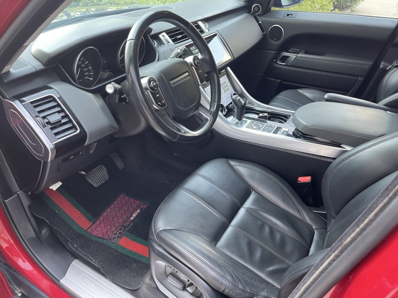 济宁14年路虎揽胜运动7