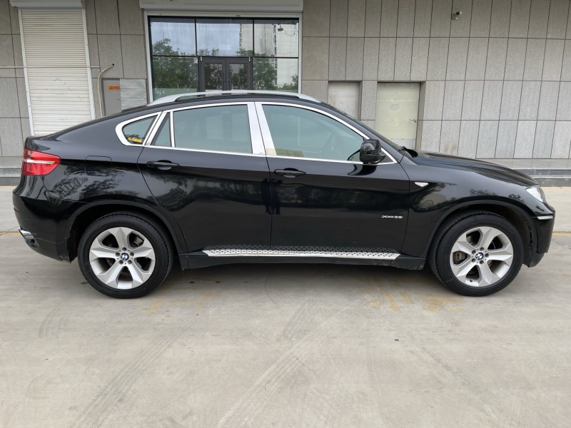 济宁12年宝马X67