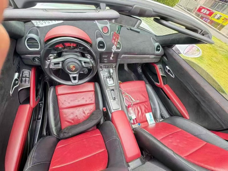 株洲17年保时捷7184