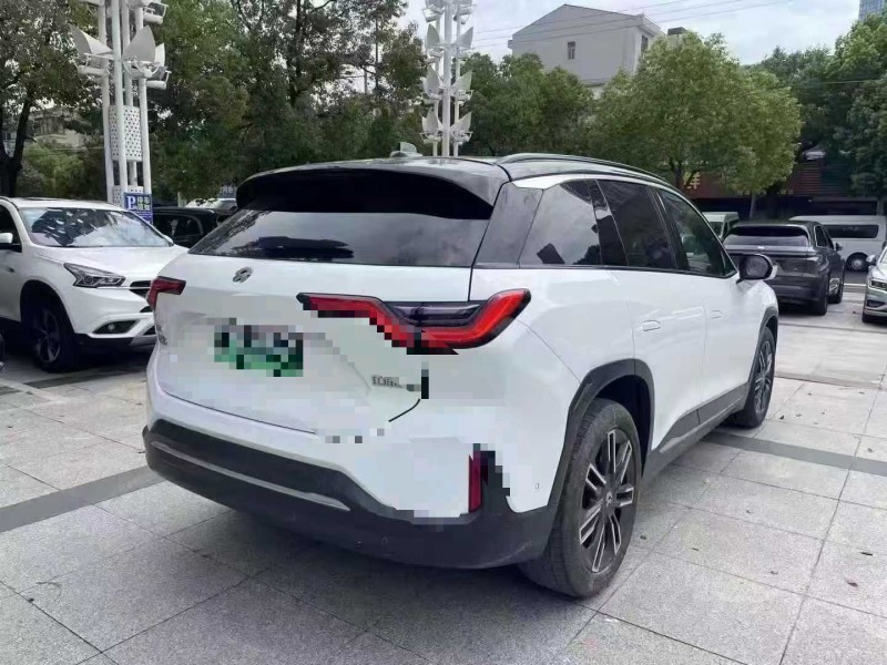 常州21年蔚来EC66