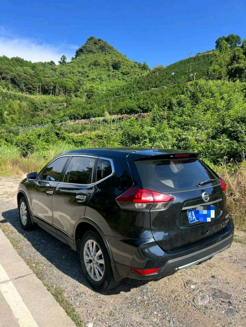 贵港20年日产奇骏8