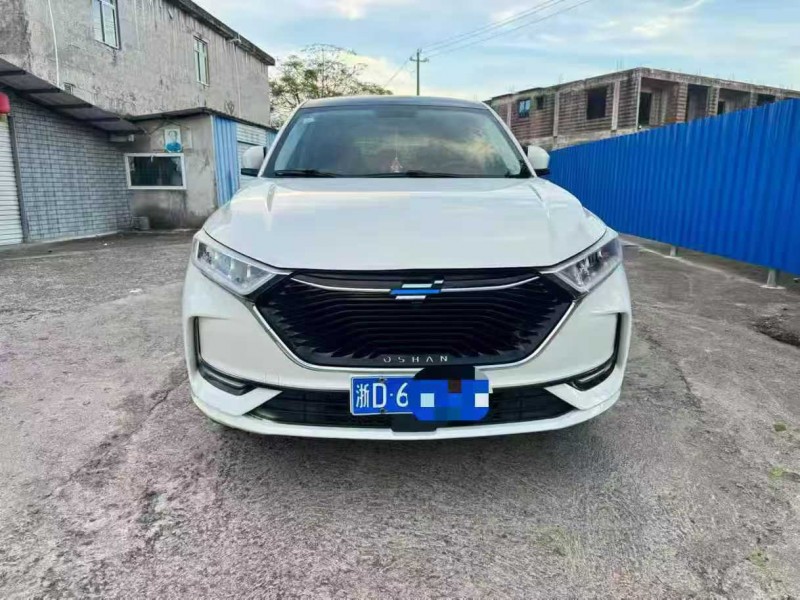 柳州21年长安汽车欧尚1