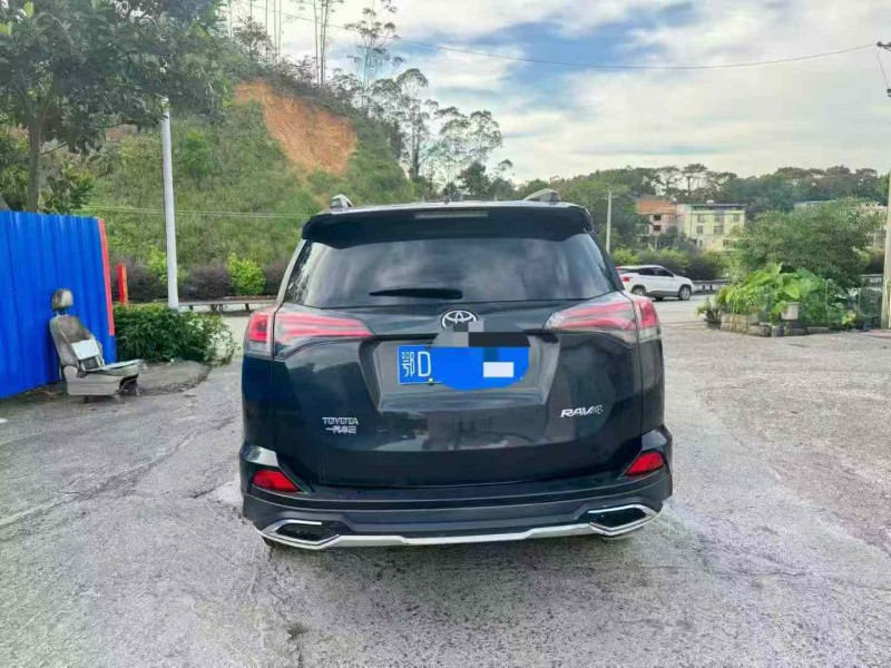 柳州17年丰田RAV4荣放9