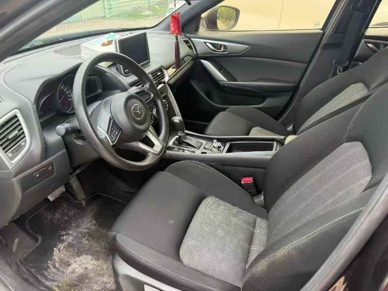 江门17年马自达CX-45