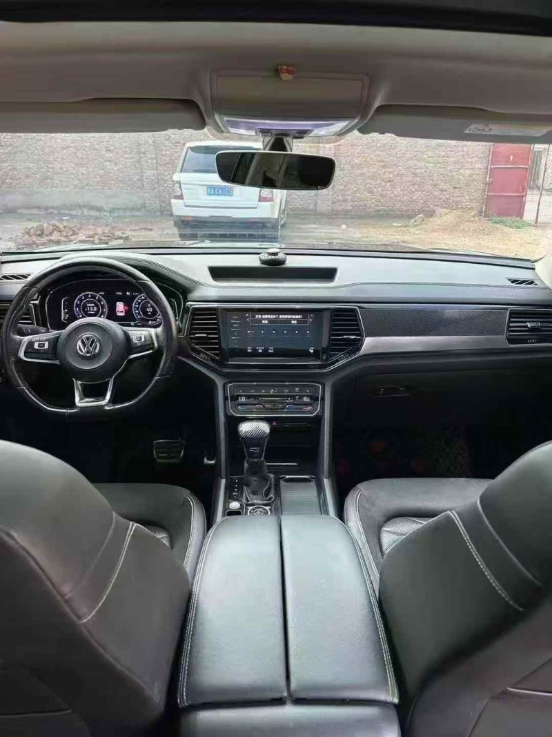 金昌21年大众途昂5