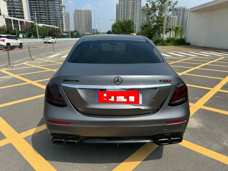 济宁18年奔驰E9