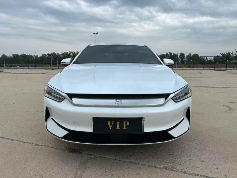 唐山25年比亚迪秦1