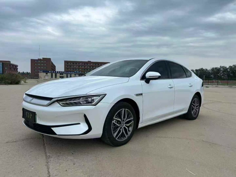 唐山25年比亚迪秦2