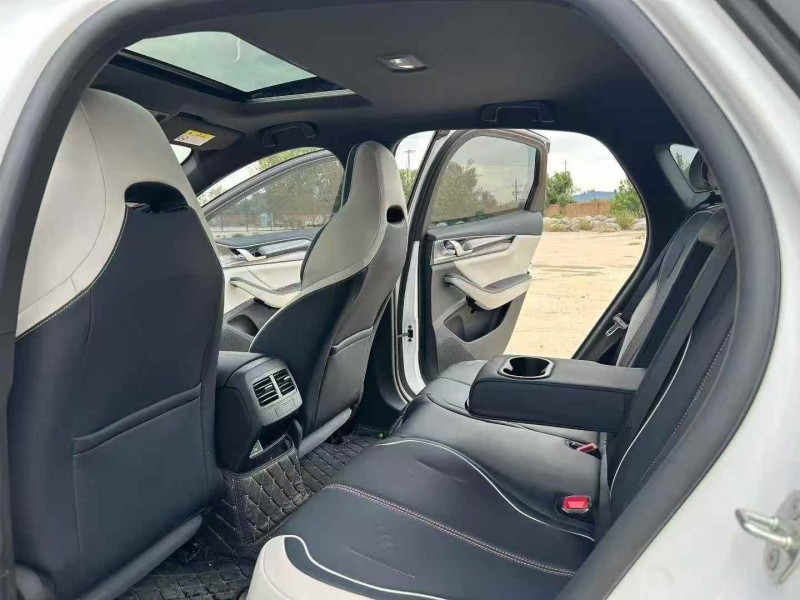 唐山25年比亚迪秦6