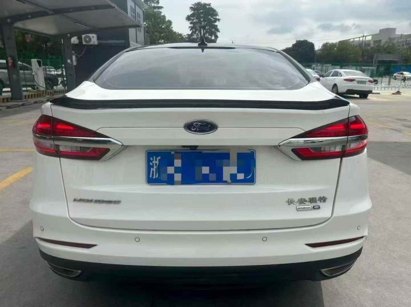 温州21年福特蒙迪欧9