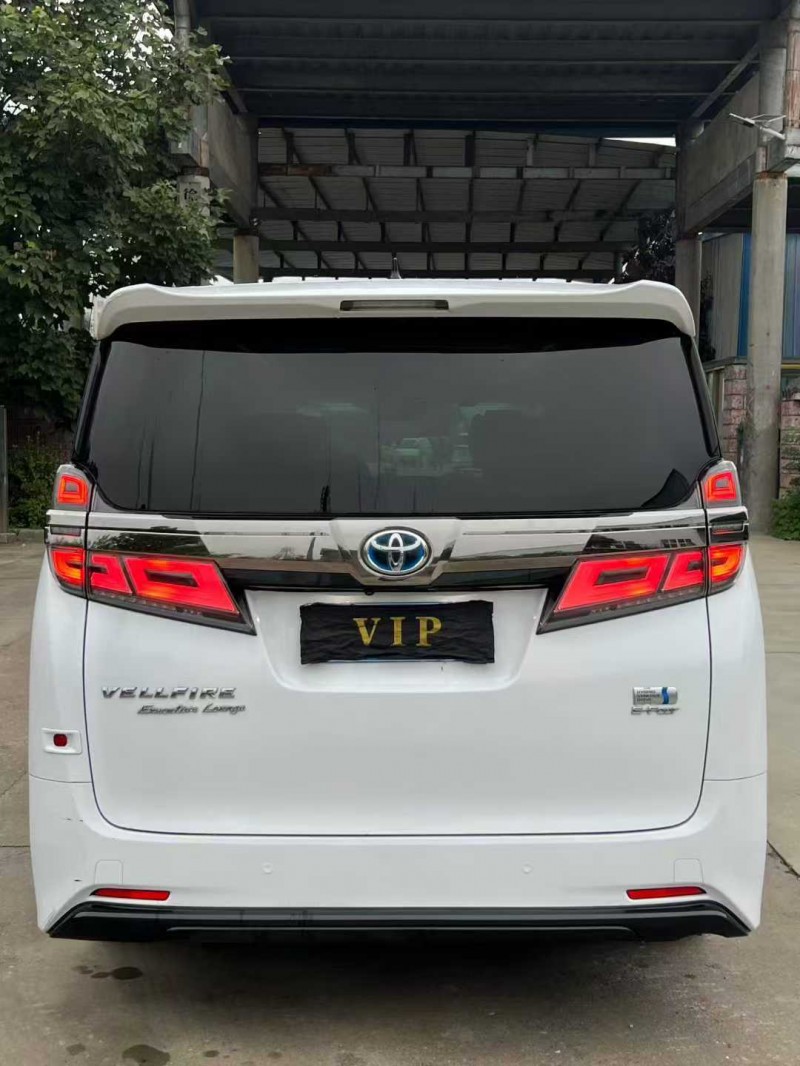 徐州21年丰田威尔法9