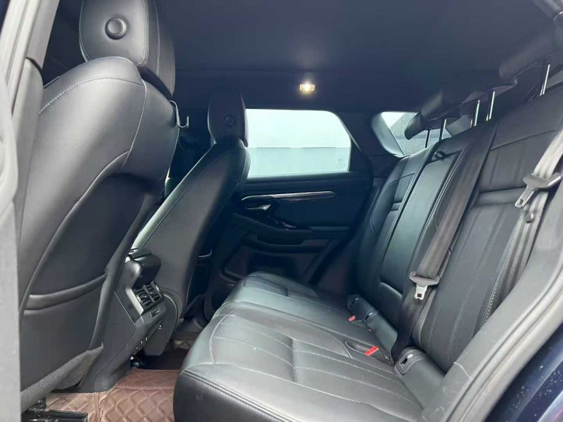 徐州21年路虎极光3