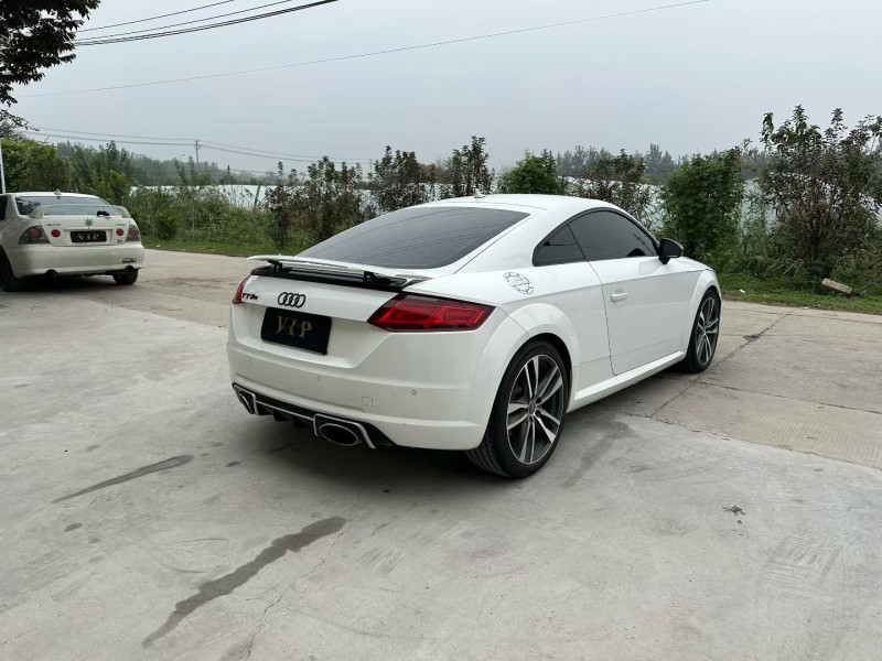 徐州17年奥迪TT4