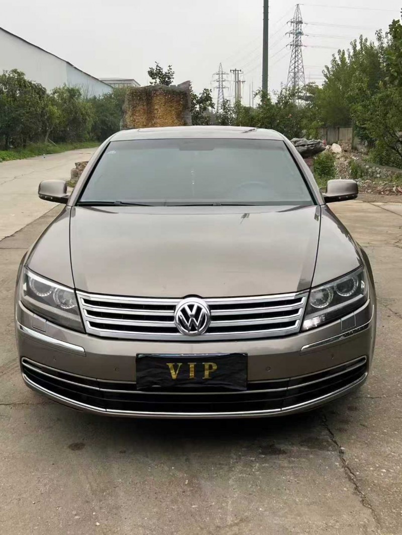 徐州16年大众辉腾1