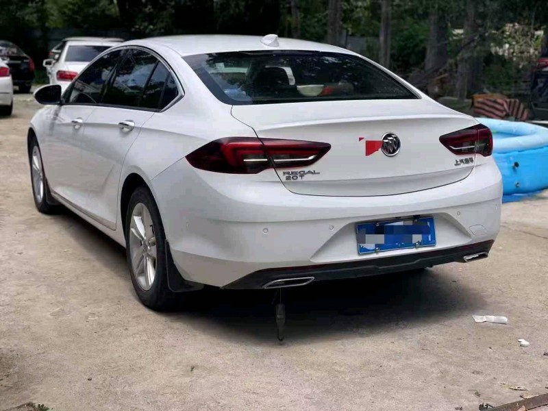 淄博20年别克君威8