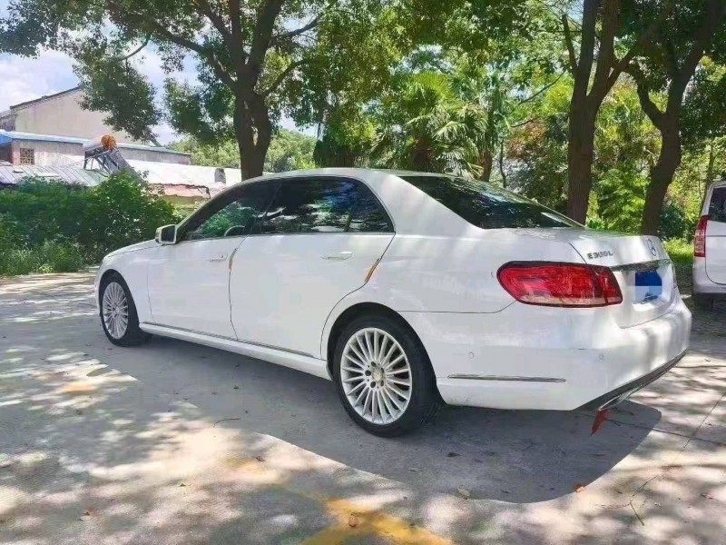 徐州14年奔驰E3