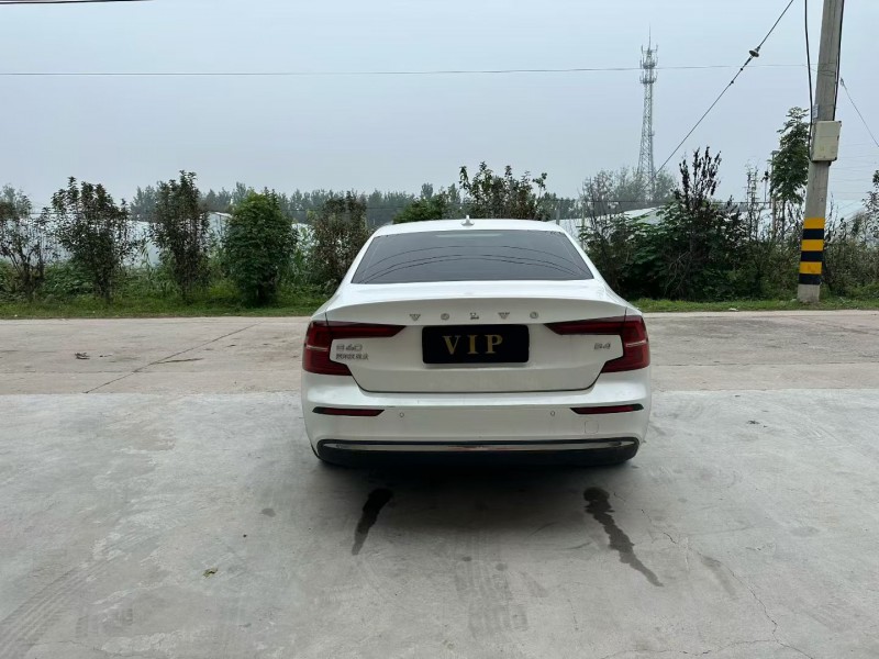 徐州23年沃尔沃S60L9