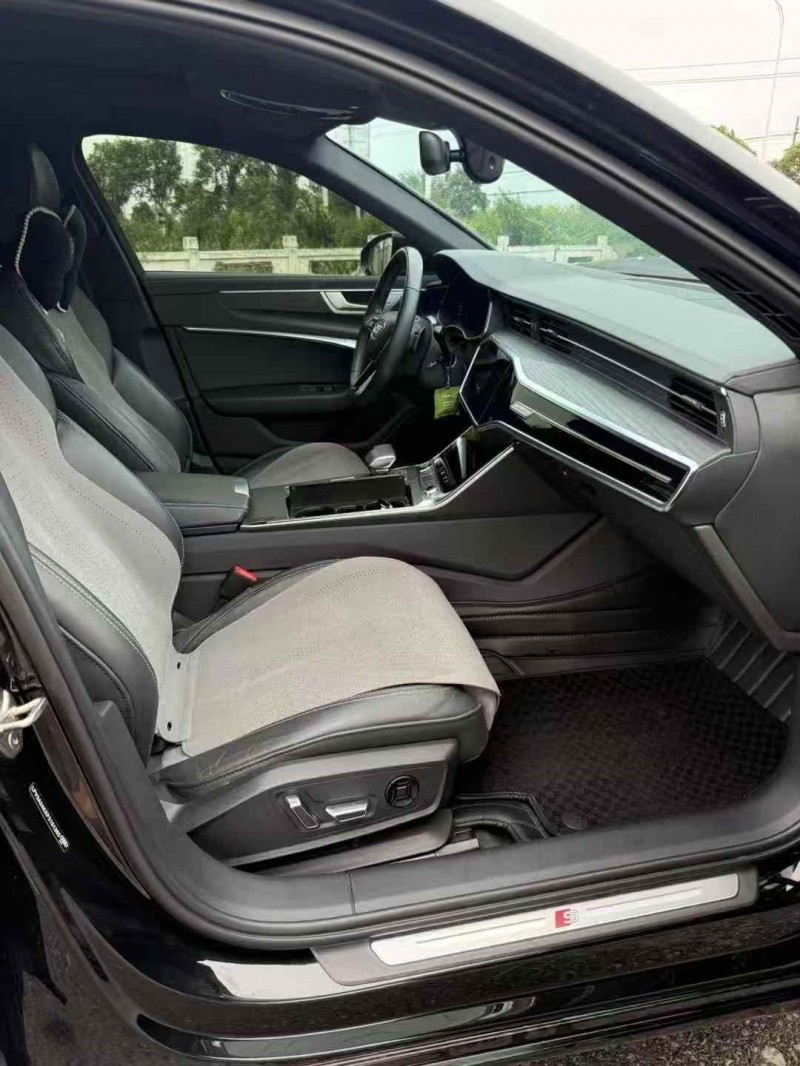 南京24年奥迪A6L4