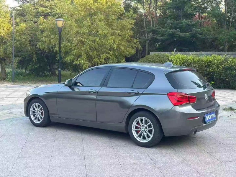 济宁19年宝马1系7