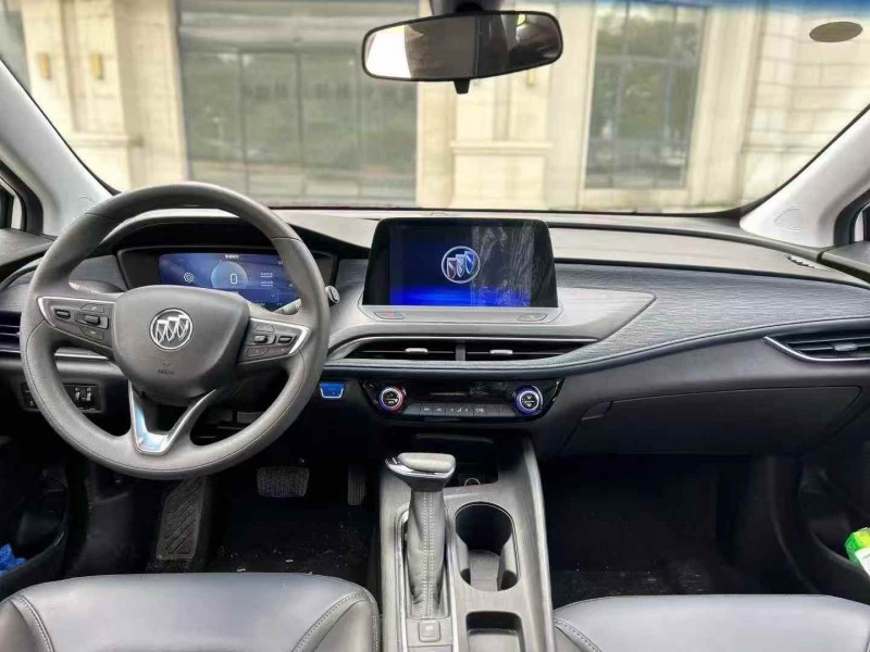 九江24年别克微蓝4