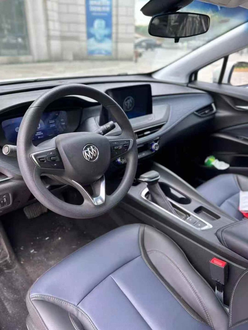 九江24年别克微蓝5